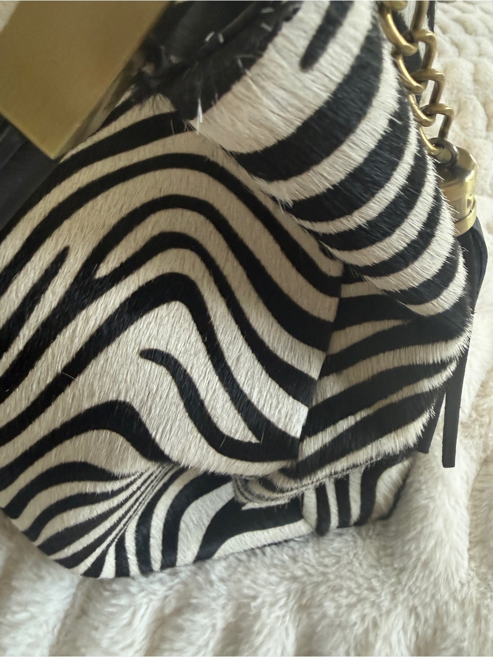 Zebra Print Hobo Bag with Black Handle chain not included - Picture 6 of 8